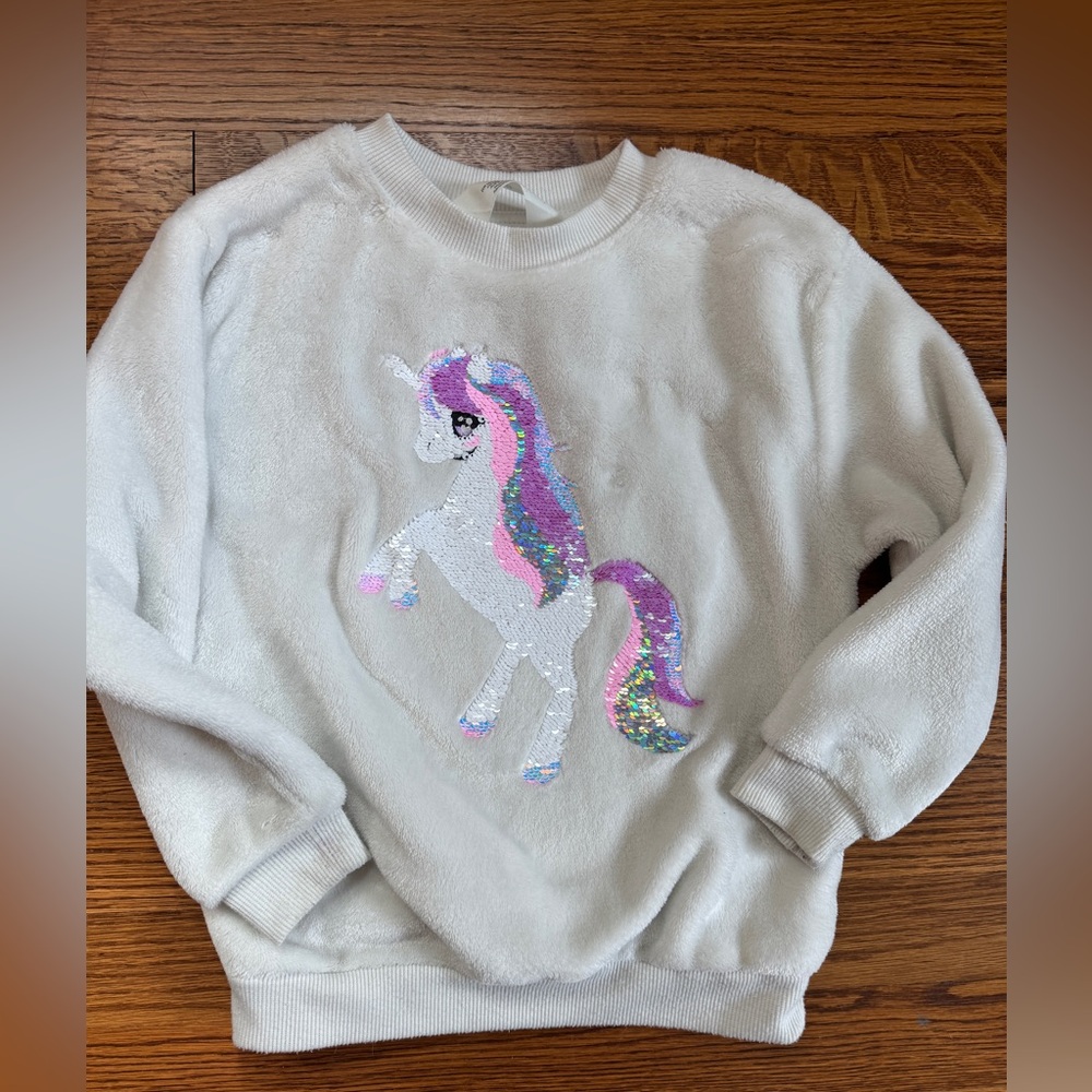 H&M Unicorn sweatshirt